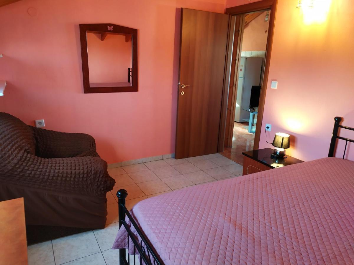 Noufara Apartments Néa Meságkala Cameră foto